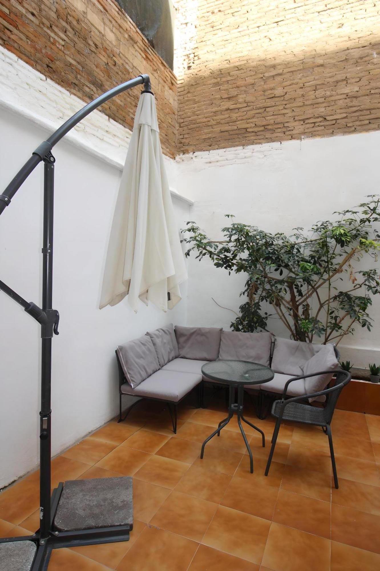 Increible Apartamento con terraza al lado de Torres de Quart Valencia Exterior foto